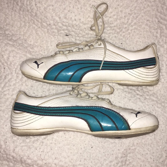 White and Blue Puma Tennis Shoe - Picture 2 of 6